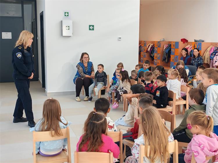 Slika /2025/DV Reheki DAN POLICIJE 29092025/DV (7).jpg